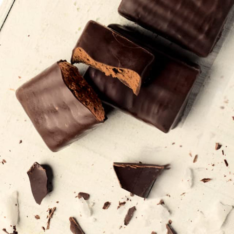Chocolate & Peanut Bites - Keto Snack